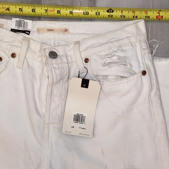 Levi’s Premium, White Wedgie Tapered (2018), Capital E, 29x28, NWT, $98 MSRP - Picture 7 of 15